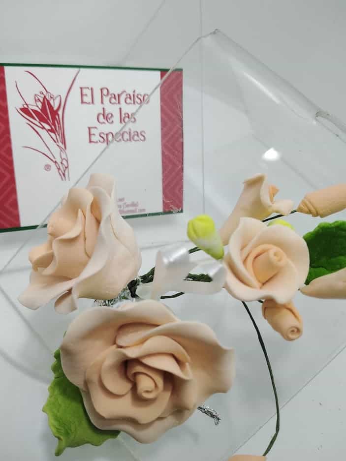 FLORES AZUCAR11-min flores de azucar para tartas